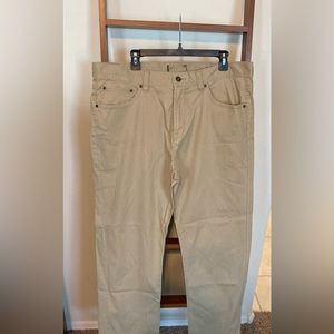 Men’s khaki pants size 38
